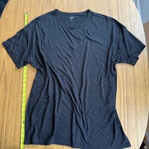 Old Navy Active Ultralite Oversized Tunic Tee | Black | Size M